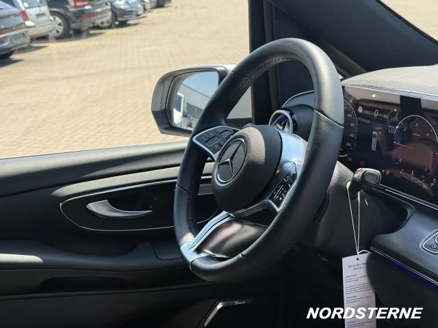 Mercedes-Benz V 220