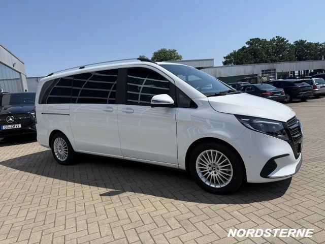 Mercedes-Benz V 220
