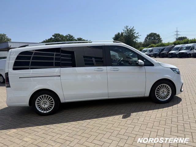Mercedes-Benz V 220