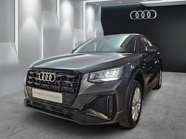 Audi Q2 S line AHK Optikpaket +nicht mehr bestellbar+ 2026 Benzine