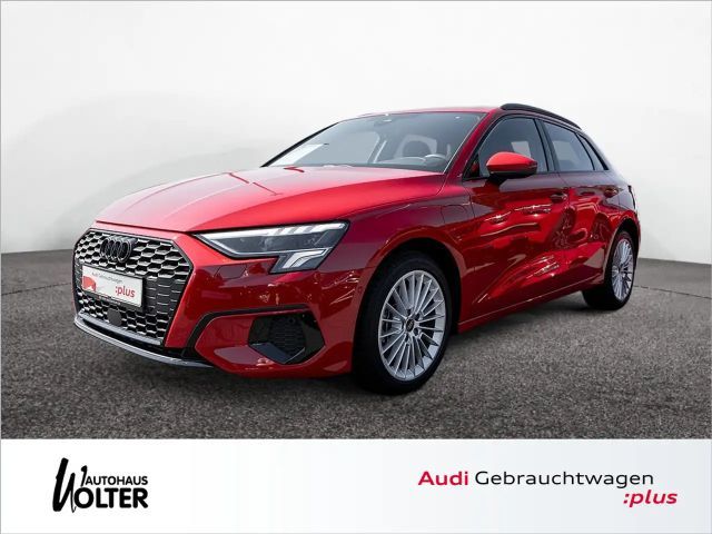 Audi A3 Sportback 40 TFSIe LED ACC NAVI KAM SHZ 2023 Hybride / Benzine