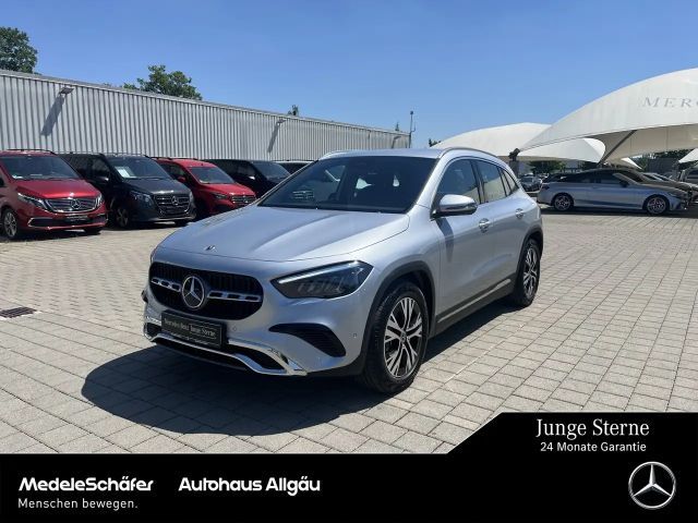 Mercedes-Benz GLA 200 GLA 200 d Progressive AHK Vorr.-Distronic Kamera 2025 Diesel