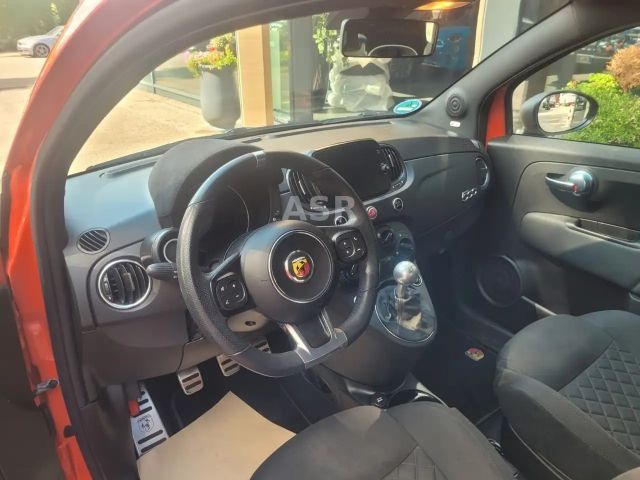 Abarth 595