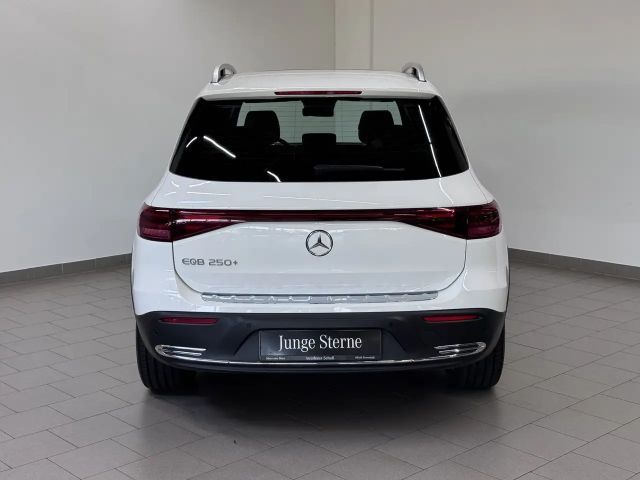 Mercedes-Benz EQB 250