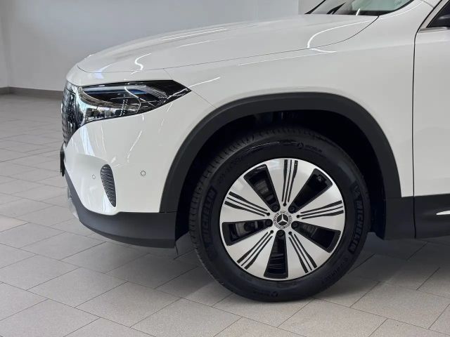 Mercedes-Benz EQB 250