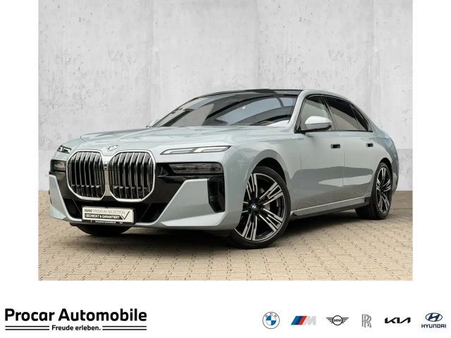 BMW 740 d xDrive M Sport DA/PA Prof SkyLounge TV 2025 Diesel