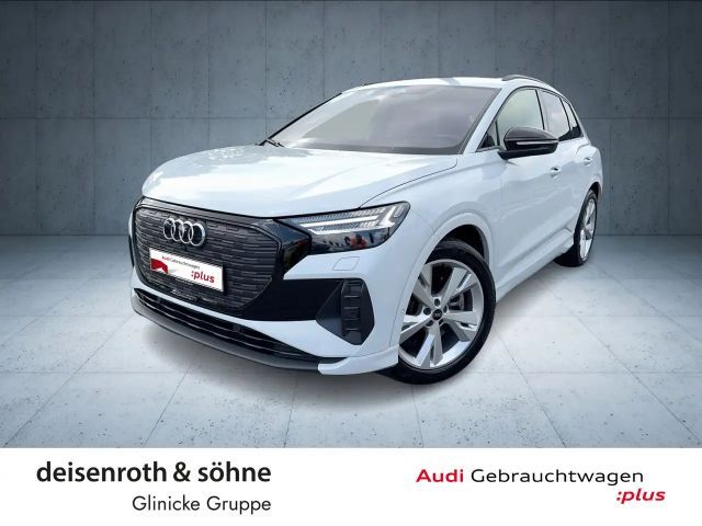 Audi Q4 e-tron 45 qu S line AHK/W-Pumpe/Matrix/Nav/so 2023 Elektrisch