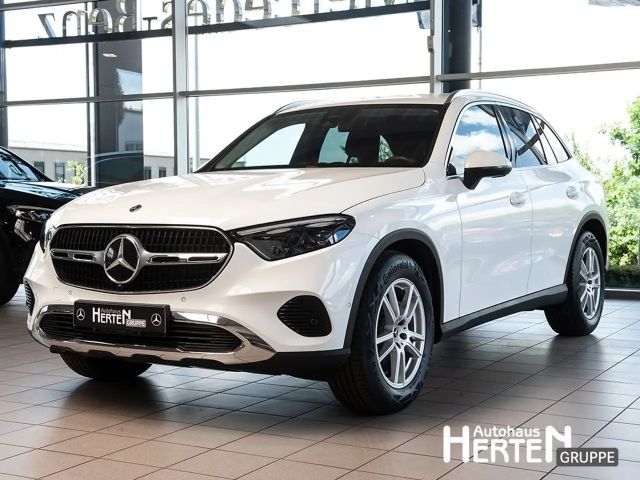 Mercedes-Benz GLC 200 4M AVANTGARDE+DIGITAL LIGHT+STANDHEIZUNG 2024 Benzine