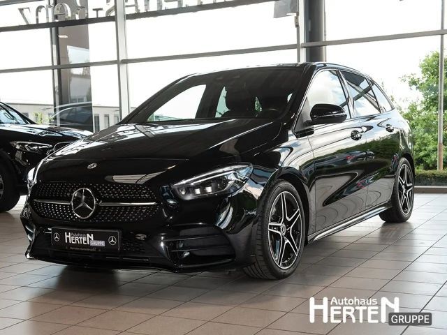 Mercedes-Benz B 250 AMG+NIGHT+PANO+AHK+MULTIBEAM+DISTRONIC 2022 Benzine