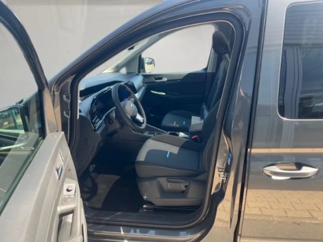 Ford Grand Tourneo