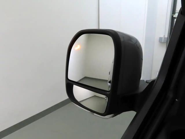 Ford Nugget
