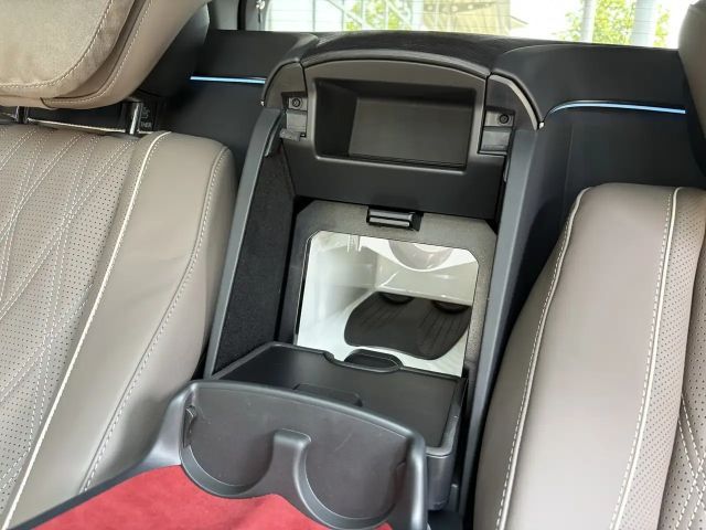 Mercedes-Benz GLS 600