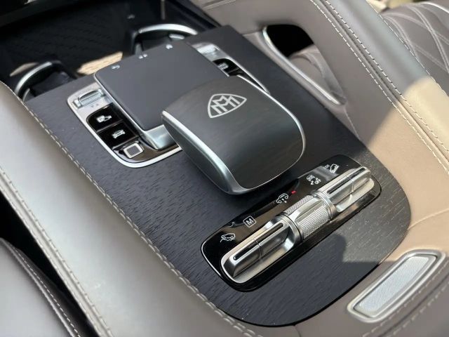 Mercedes-Benz GLS 600
