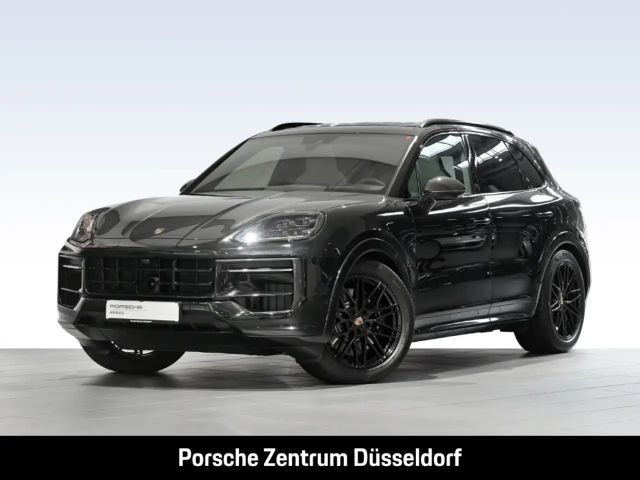 Porsche Cayenne GTS Nachtsicht HA-Lenkung Head-Up PDCC 2024 Benzine