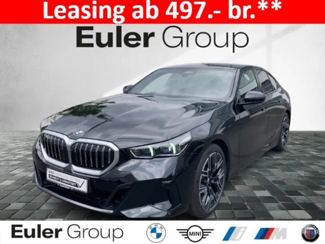 BMW 520 iA Limo M-Sport Pano AHK 20''SRneu DA+ PA+ adLED H 2025 Benzine