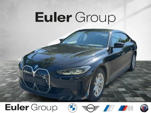 BMW i4 eDrive35 Gran Coupe Klimaautomatik LED el. Heckkla 2023 Elektrisch