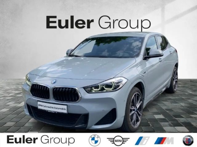 BMW X2 xDrive 25e M-Sport HUD Leder ACC Komfortzugang LED 2022 Hybride / Benzine