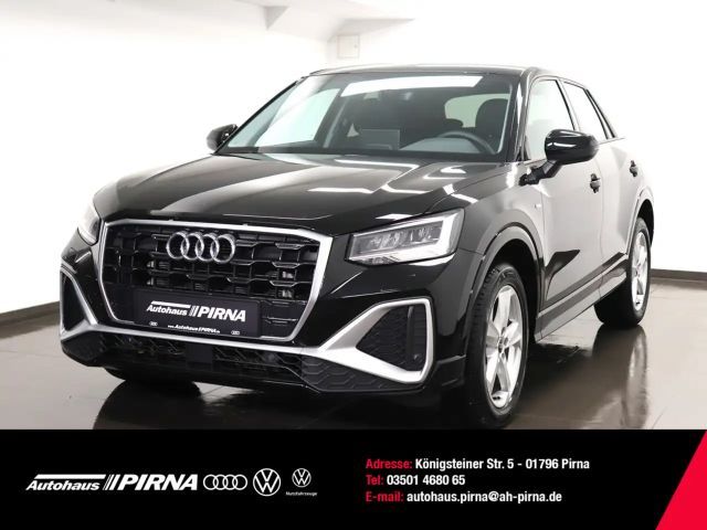 Audi Q2 35 1.5 TFSI S line S tronic #LED #NAVI #AHK 2025 Benzine