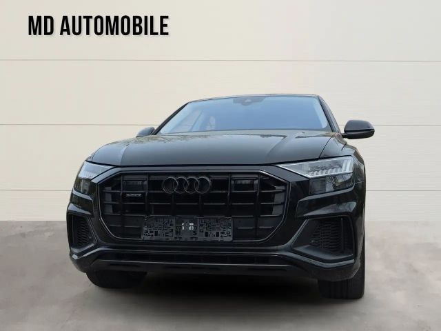 Audi Q8 55 TFSI quattro S Line Pano Massage Airmatic 2023 Benzine