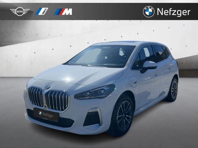 BMW 230 Active Tourer e xDrive M Sport RFK HUD PANO 2023 Hybride / Benzine