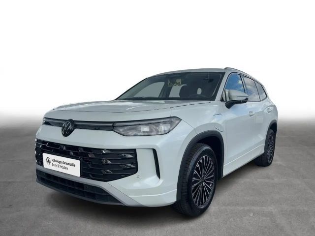 Volkswagen Tayron 1.5 TSI eHybrid Eleg DSG NAVI R-Kam ACC A 2025 Hybride / Benzine