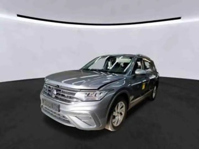 Volkswagen Tiguan Allspace 1.5 TSI Life DSG Navi AHK 7-Sitz 2025 Benzine
