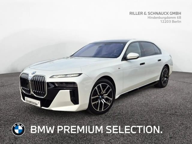 BMW 740 d xDrive M Sport E-TÜREN+SITZBELÜFTUNG 2025 Diesel