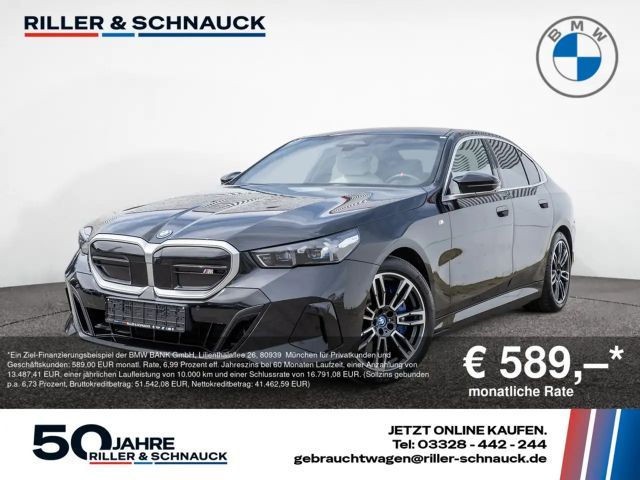 BMW i5 M60 xDrive PANO+H/K+HUD+NAVI+KAM+MEM+KEYLE 2023 Elektrisch