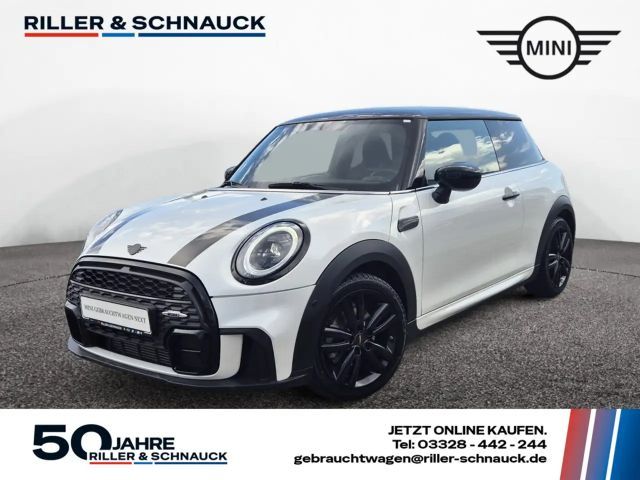 MINI Cooper JCW Trim LED+NAVI+KAM+SHZG 2023 Benzine