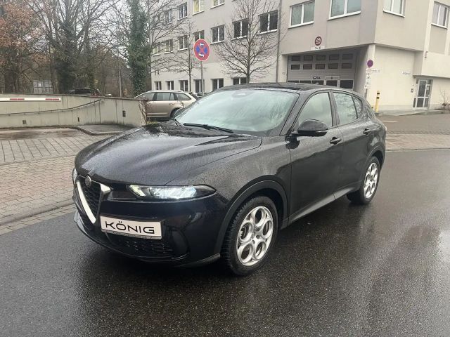 Alfa Romeo Tonale 1.5 Mild Hybrid Automatik SUPER Allwetter 2023 Benzine
