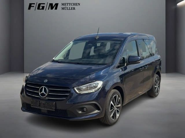Mercedes-Benz T-Klasse T 180 d Automatik/Klimaanlage/17Zoll/Totwinkelas 2024 Diesel