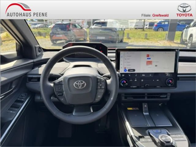Toyota C-HR+