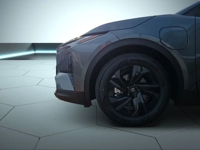 Toyota C-HR+