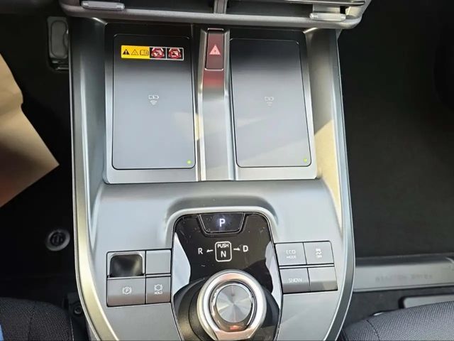Toyota C-HR+