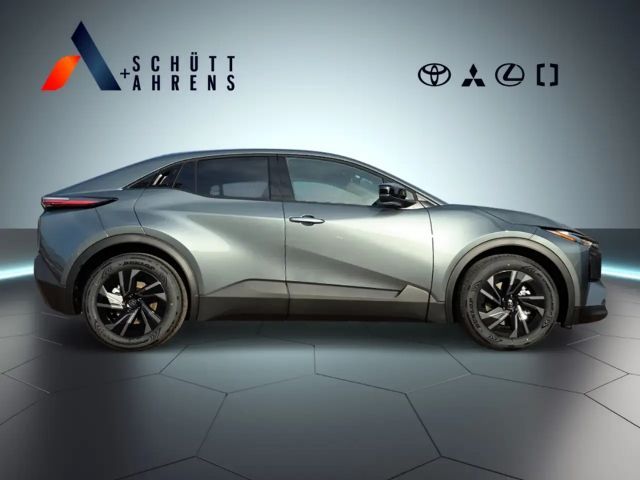 Toyota C-HR+