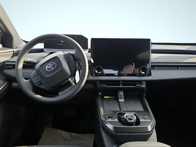 Toyota C-HR+