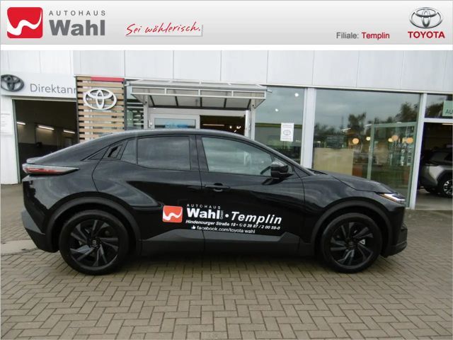 Toyota C-HR+