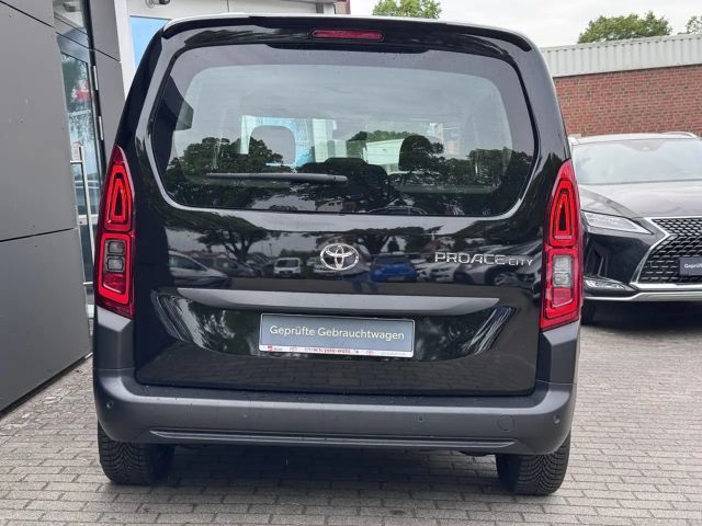 Toyota Proace City