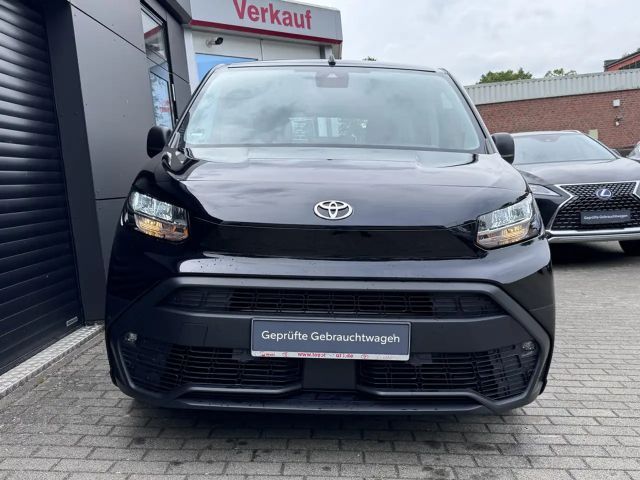 Toyota Proace City