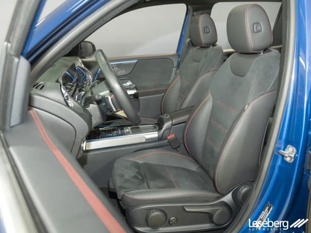 Mercedes-Benz GLB 220