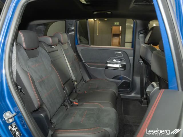 Mercedes-Benz GLB 220