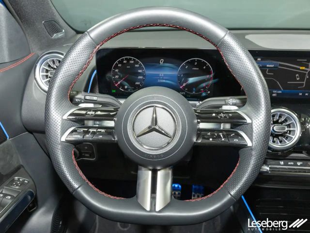 Mercedes-Benz GLB 220