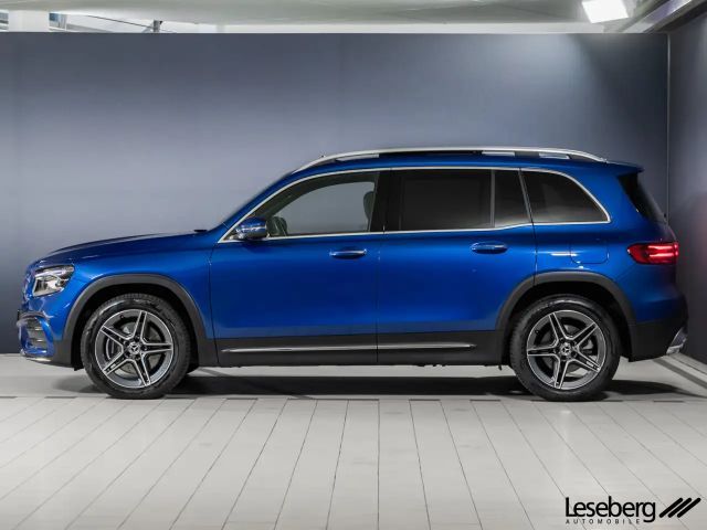 Mercedes-Benz GLB 220