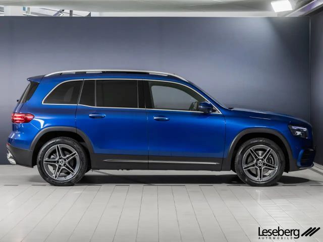 Mercedes-Benz GLB 220