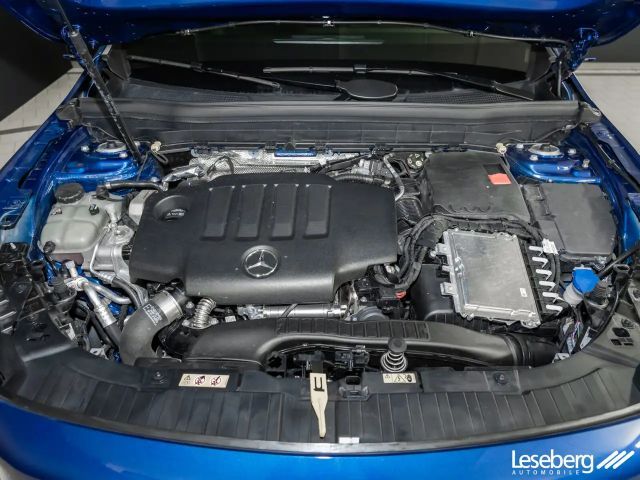 Mercedes-Benz GLB 220