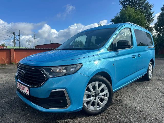 Ford Grand Tourneo