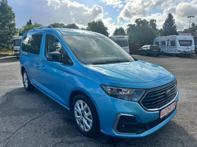 Ford Grand Tourneo