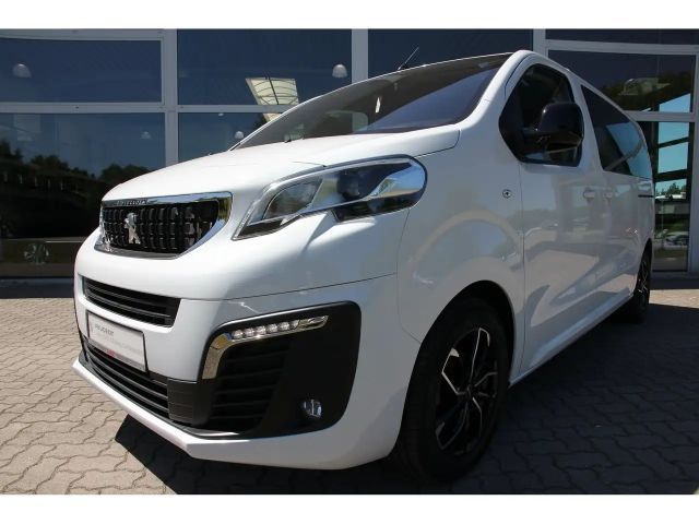 Peugeot Traveller
