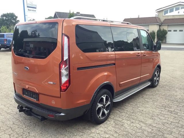 Ford Tourneo Custom