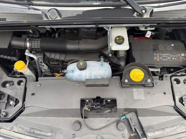 Nissan Primastar